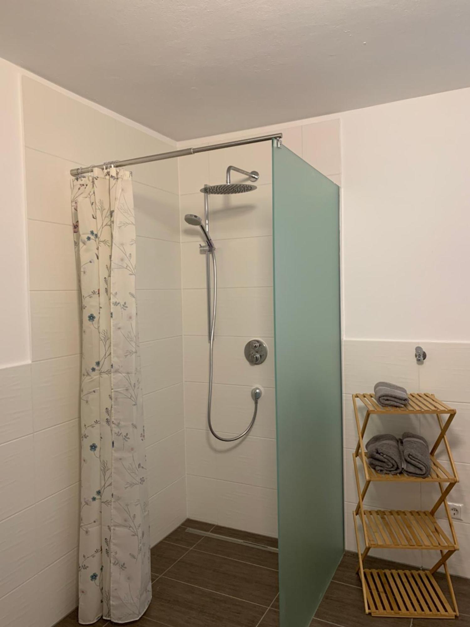 Ferienwohnung Karo Bodensdorf Exterior photo